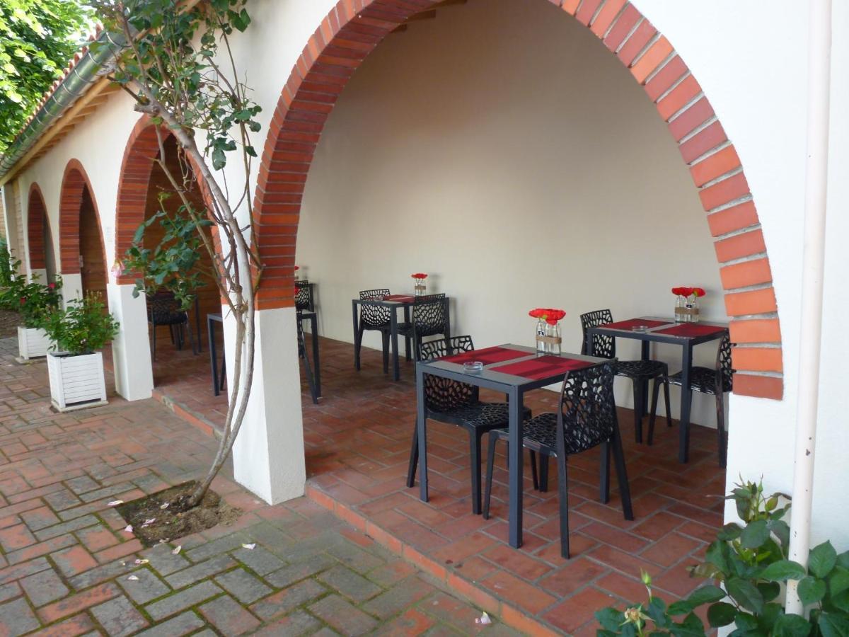 Logis Hotel L'Arche De Noe Exterior photo